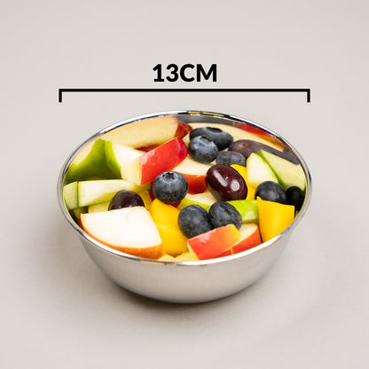 Fruitkommetje gevuld met Fruit op wit